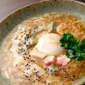 蓮根の挟み揚げ蟹身餡かけうどん